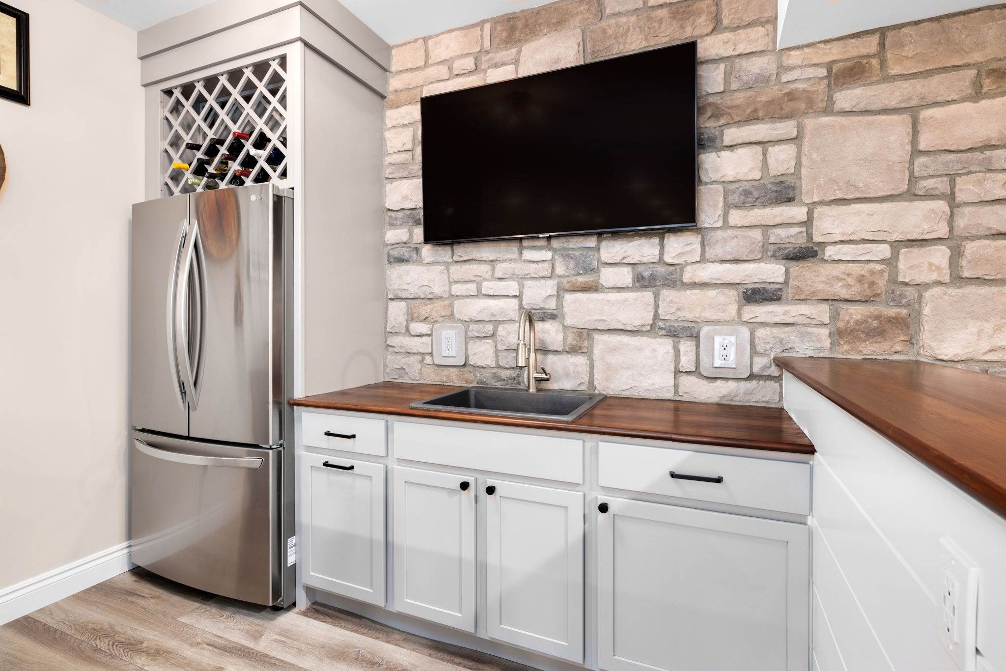 Woodline Building Company Project: Modern Rustic Ranch Basement Kitchen