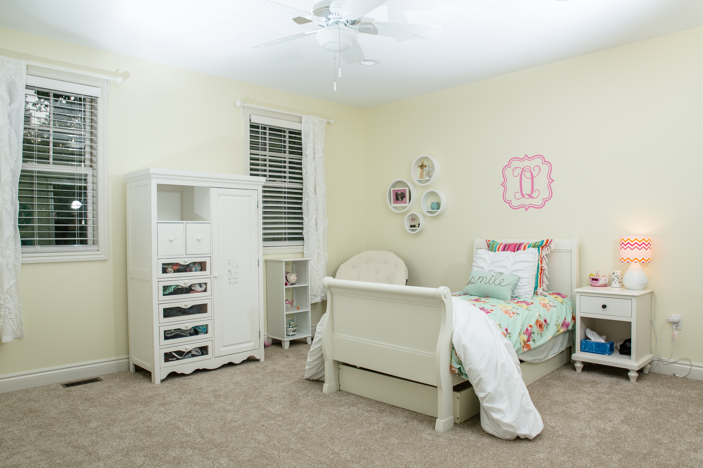 Woodline Building Company Project: Two-Story Craftsman Bedroom