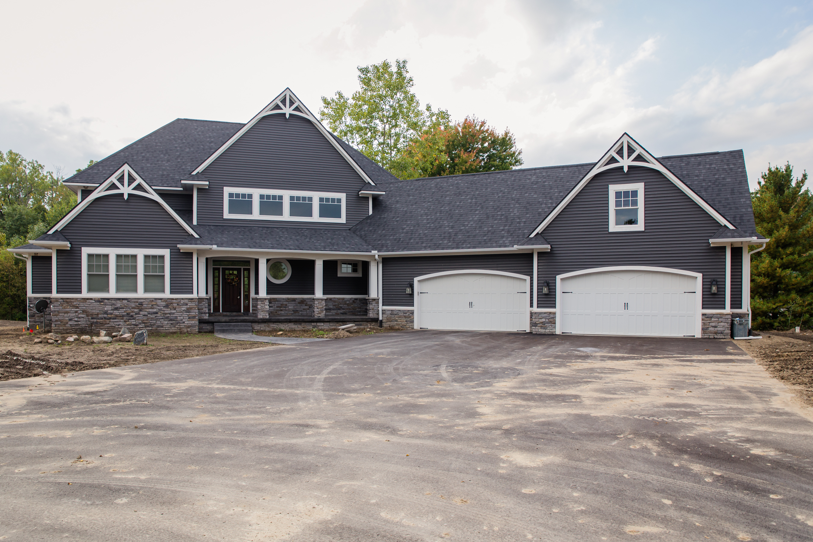 Woodline Building Company Project: Two-Story Ranch Front Elevation