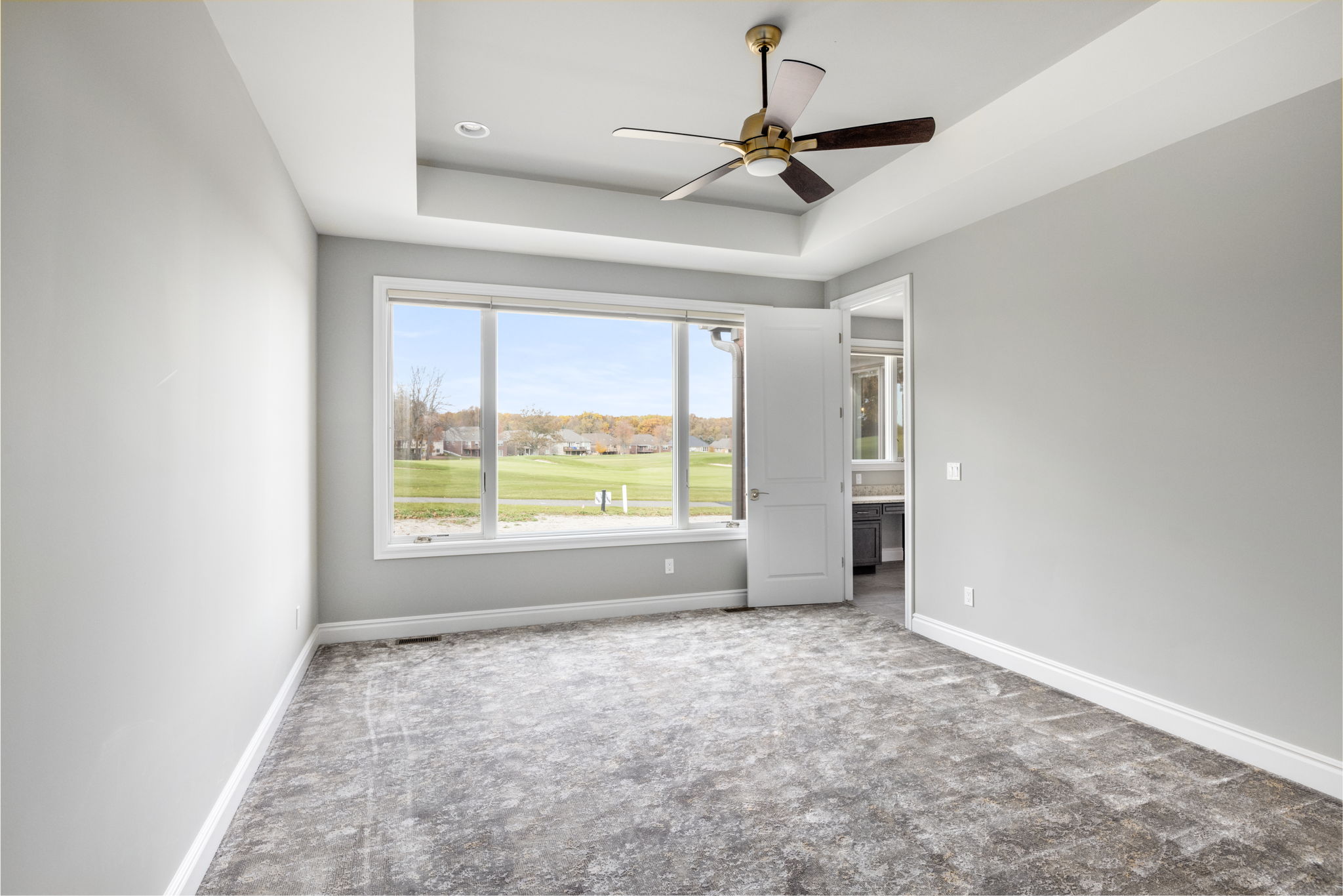 Woodline Building Company Project: Brick Ranch Interior Bedroom