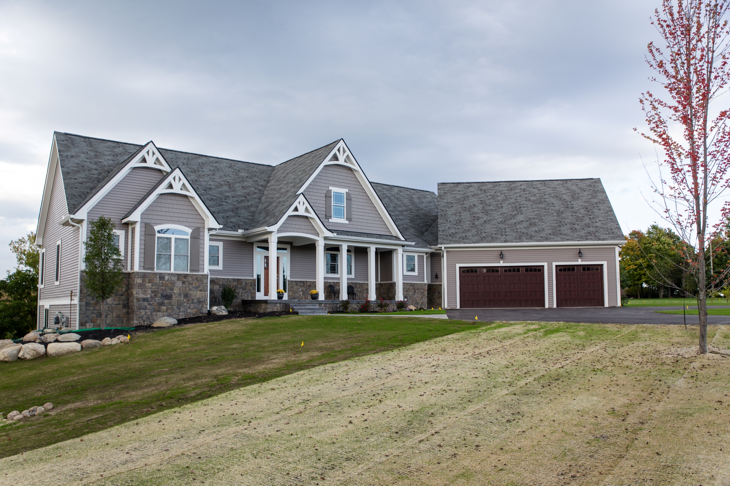 Woodline Building Company Project: Sprawling Ranch Front Elevation