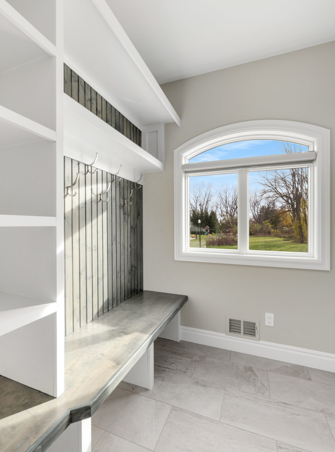 Woodline Building Company Project: Brick Ranch Interior Mudroom Built Ins