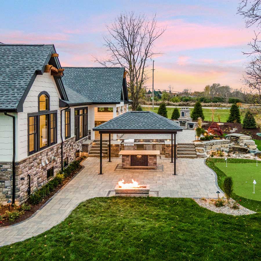 Golfer's Haven Backyard